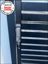 Borg Mechanical-Digital 2000 Knob and Medium Lever - Satin Chrome