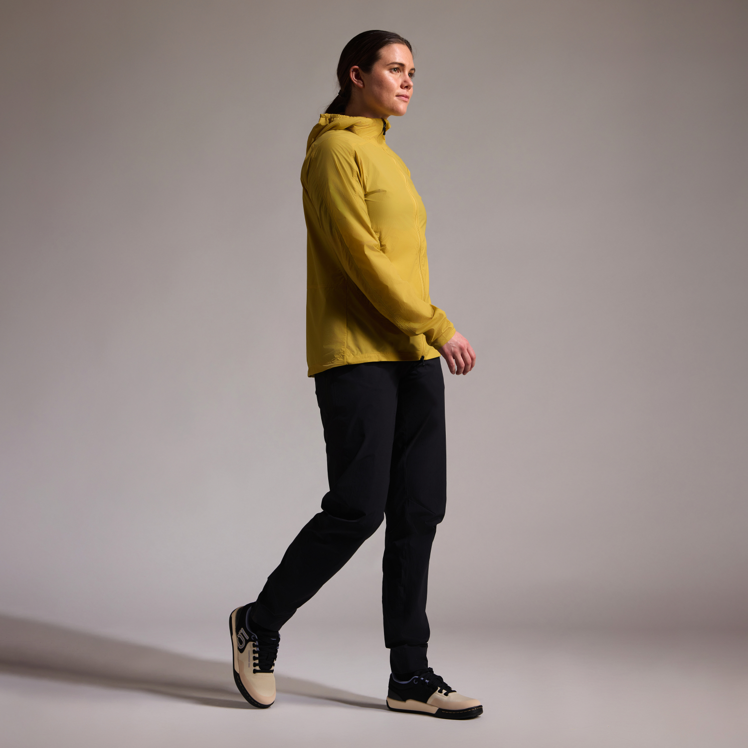 FERNFLOW Hooded Windbreaker Womens