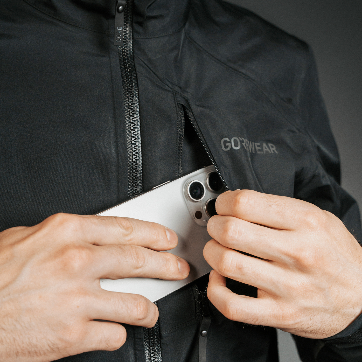 GLIDEWHEEL GORE-TEX Jacket Mens