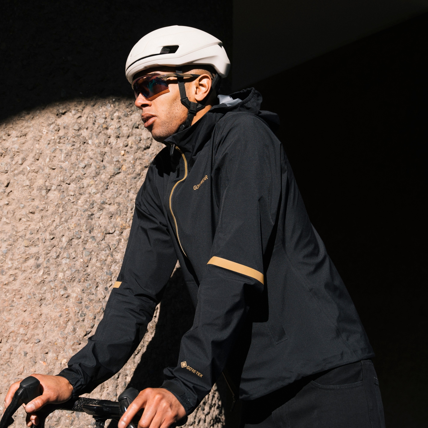 LUPRA 2.0 GORE-TEX LE2 Hooded Jacket Mens