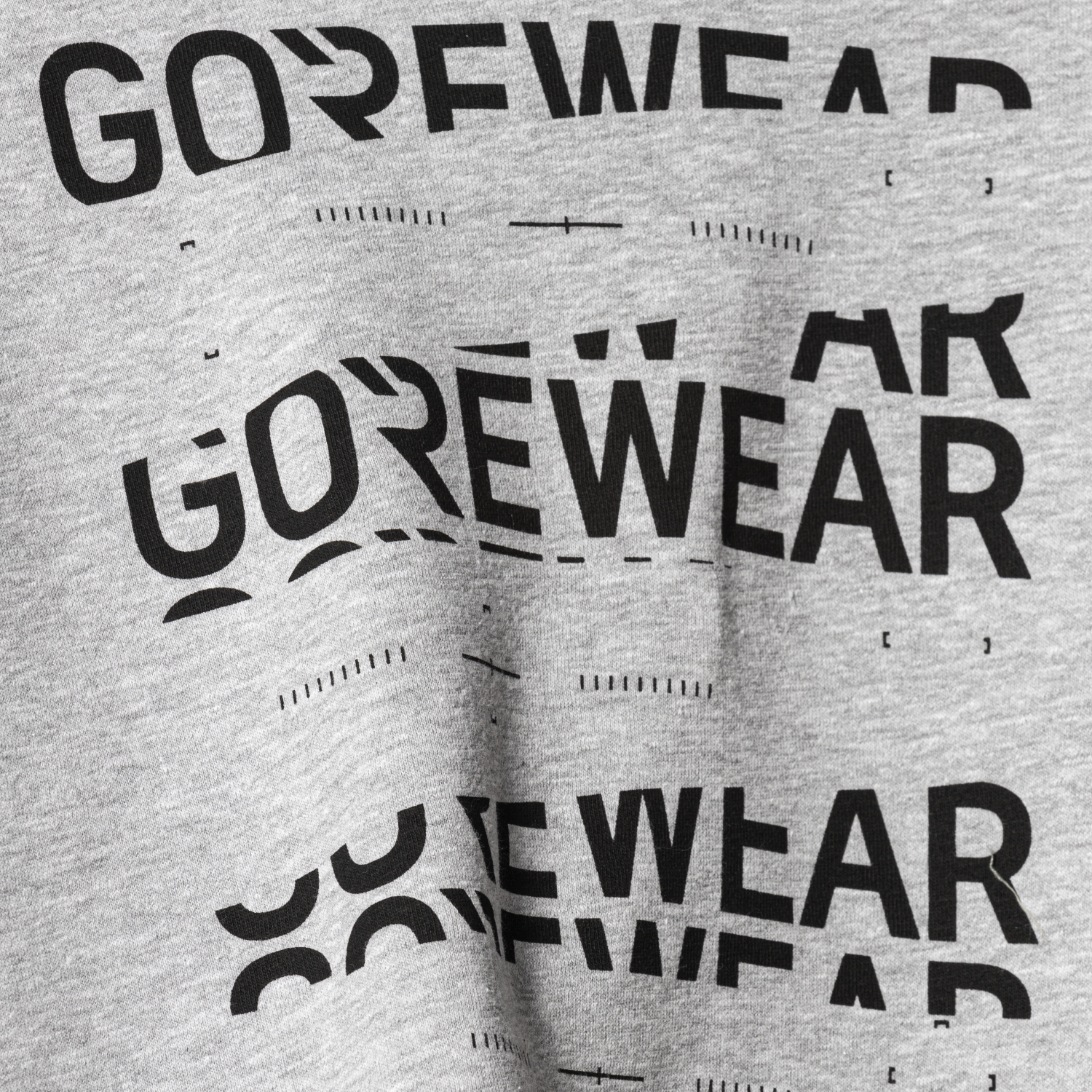 Gezeigt wird ein Bild des Artikels der Kategorie „Sweat à capuche avec logo Fracture“, ohne dass ein Model das Produkt trägt.