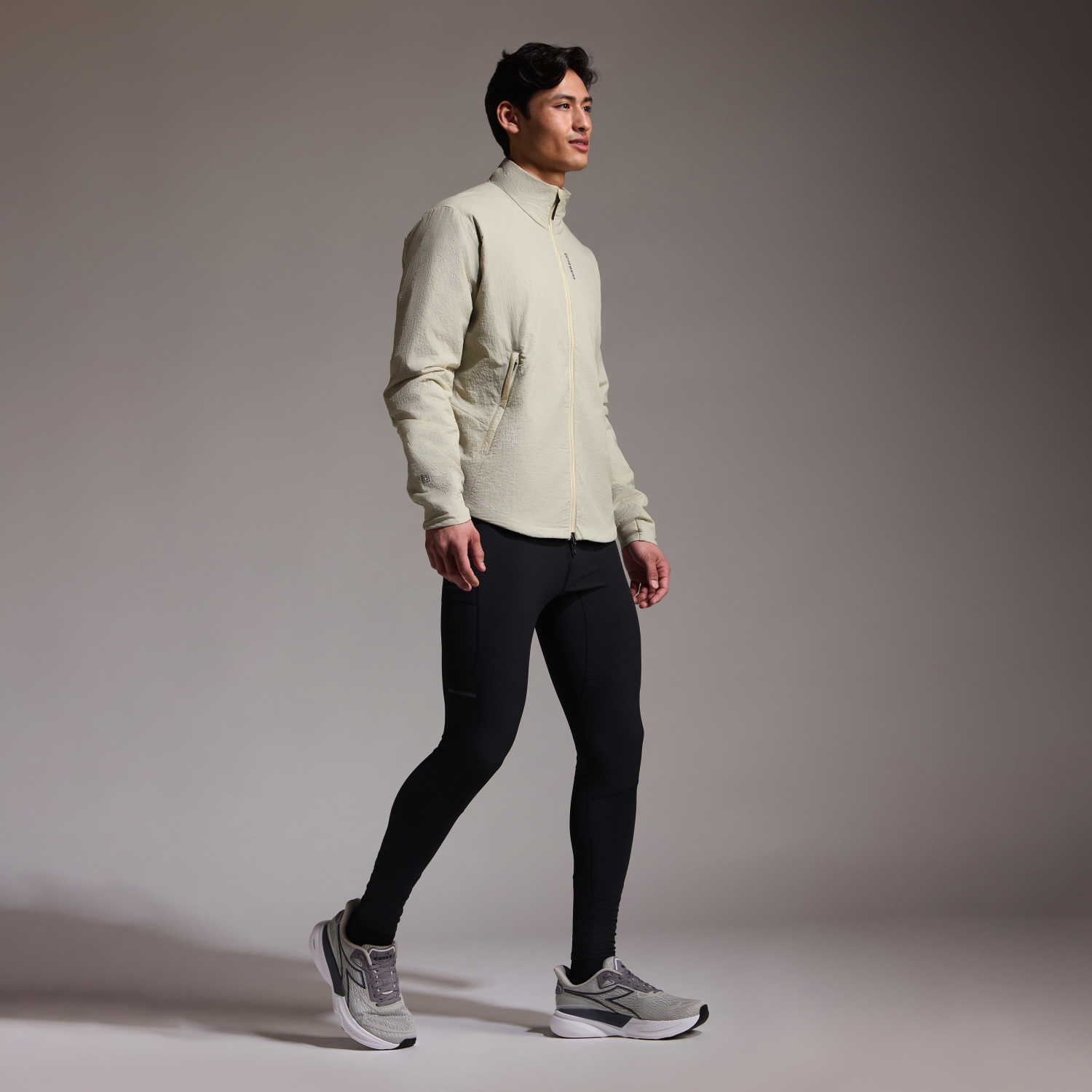 Chaqueta aislante CONCURVE WINDSTOPPER® hombre