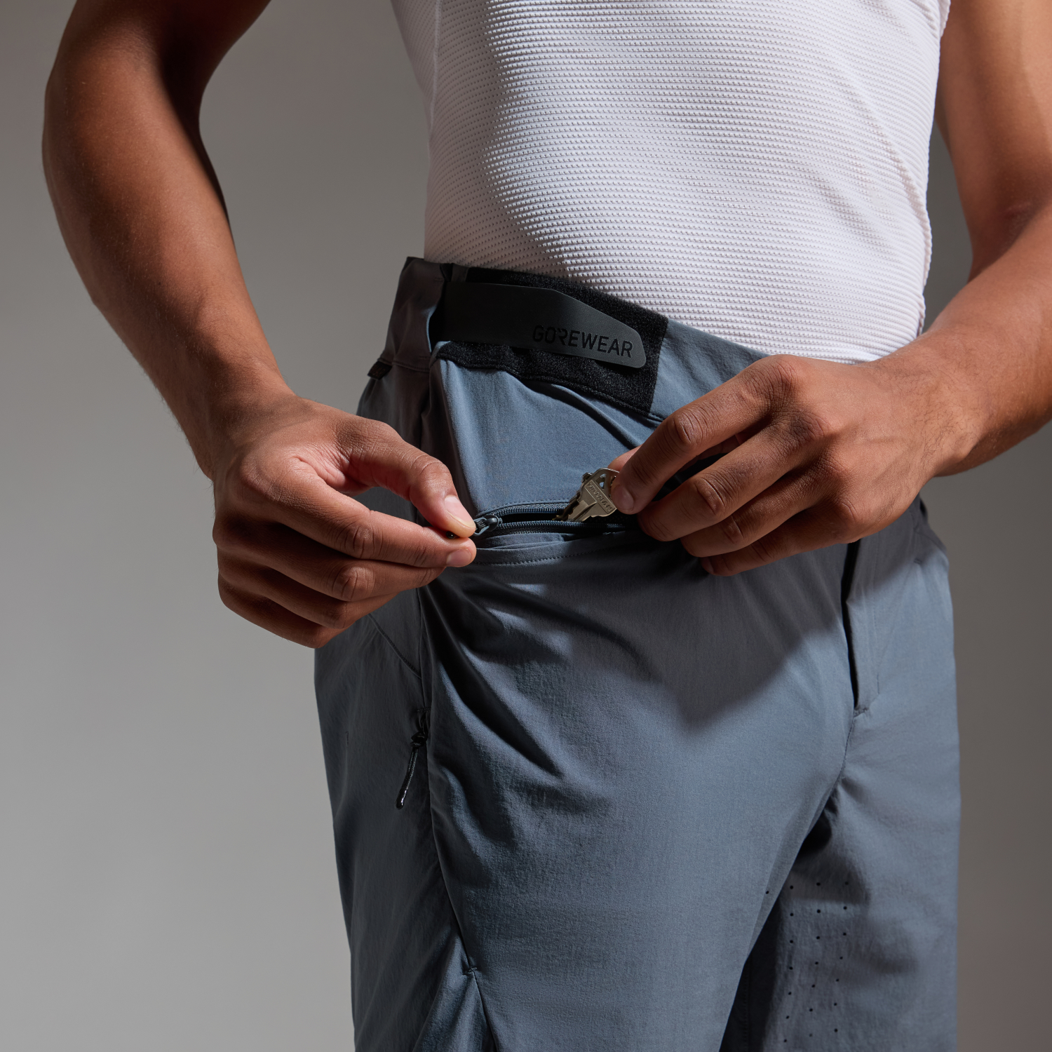 FERNFLOW Shorts Herren