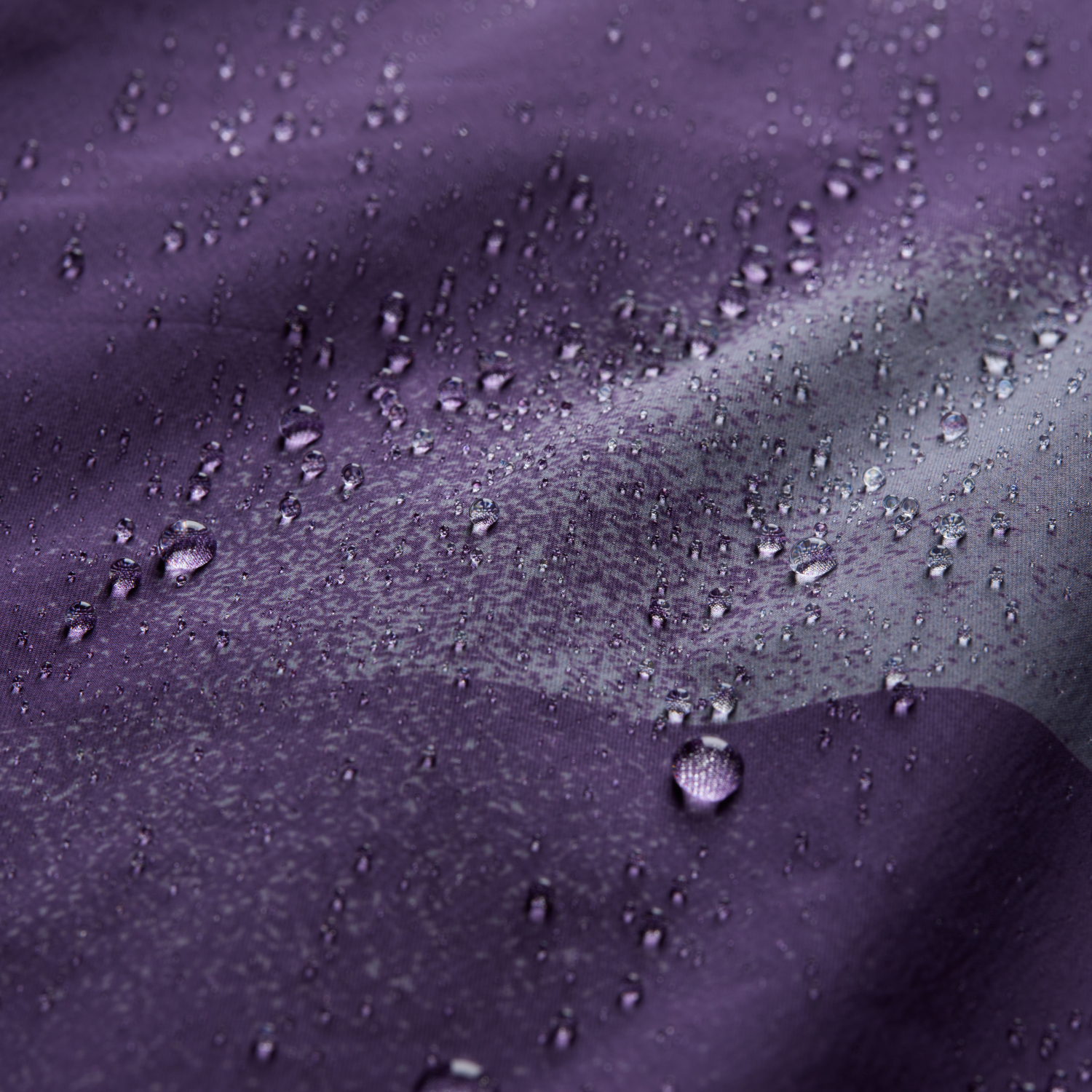 CONCURVE Cloud Windbreaker Womens