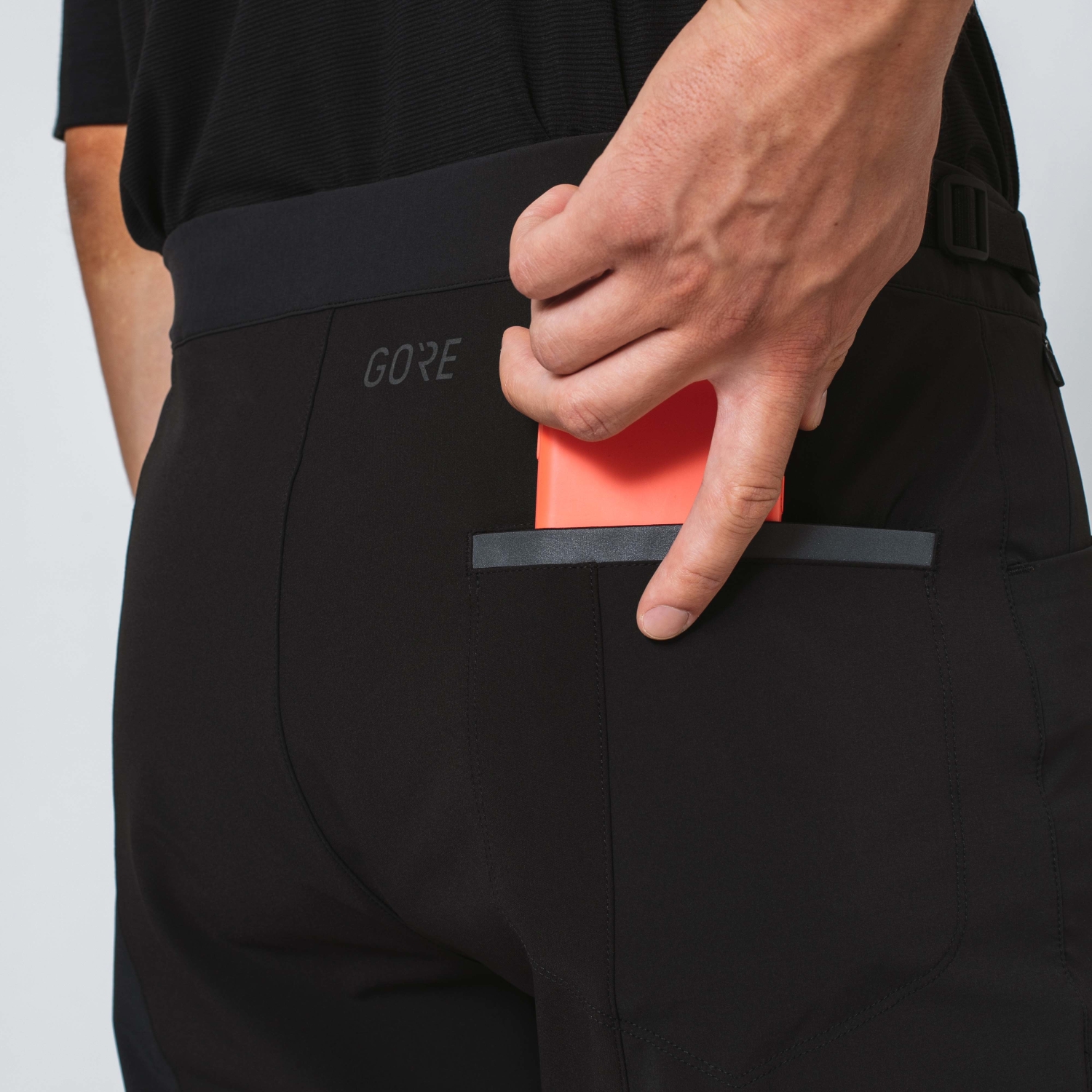 smooth fit HR pant: snug fit. zip front pockets. LENGTH!! Finally