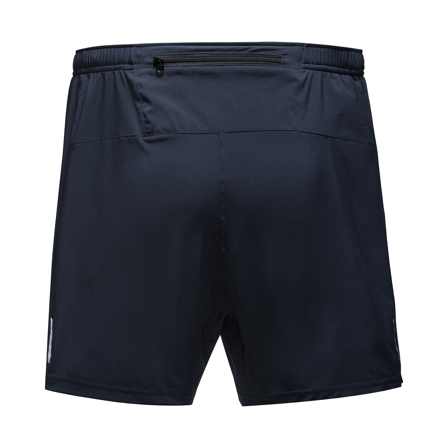 Un'immagine del prodotto R5 5 Inch Pantaloncini esposto senza che il modello lo indossi.