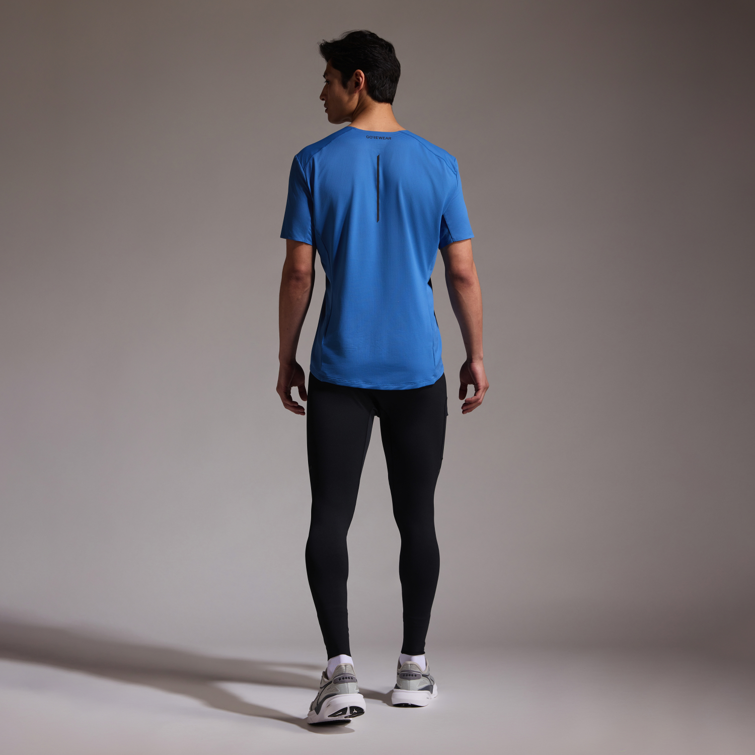 CA00--Cargo Blue