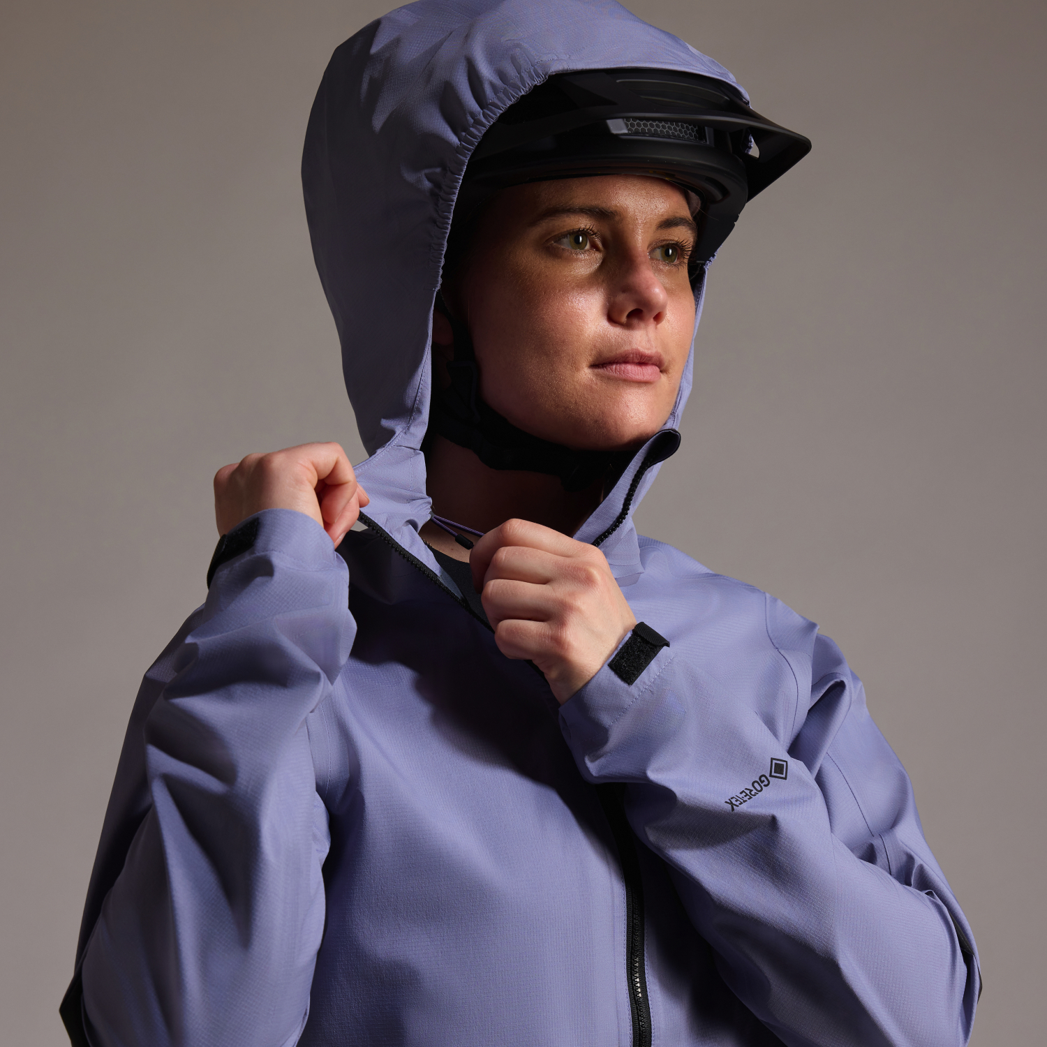 LUPRA 2.0 GORE-TEX Hooded Jacket Womens