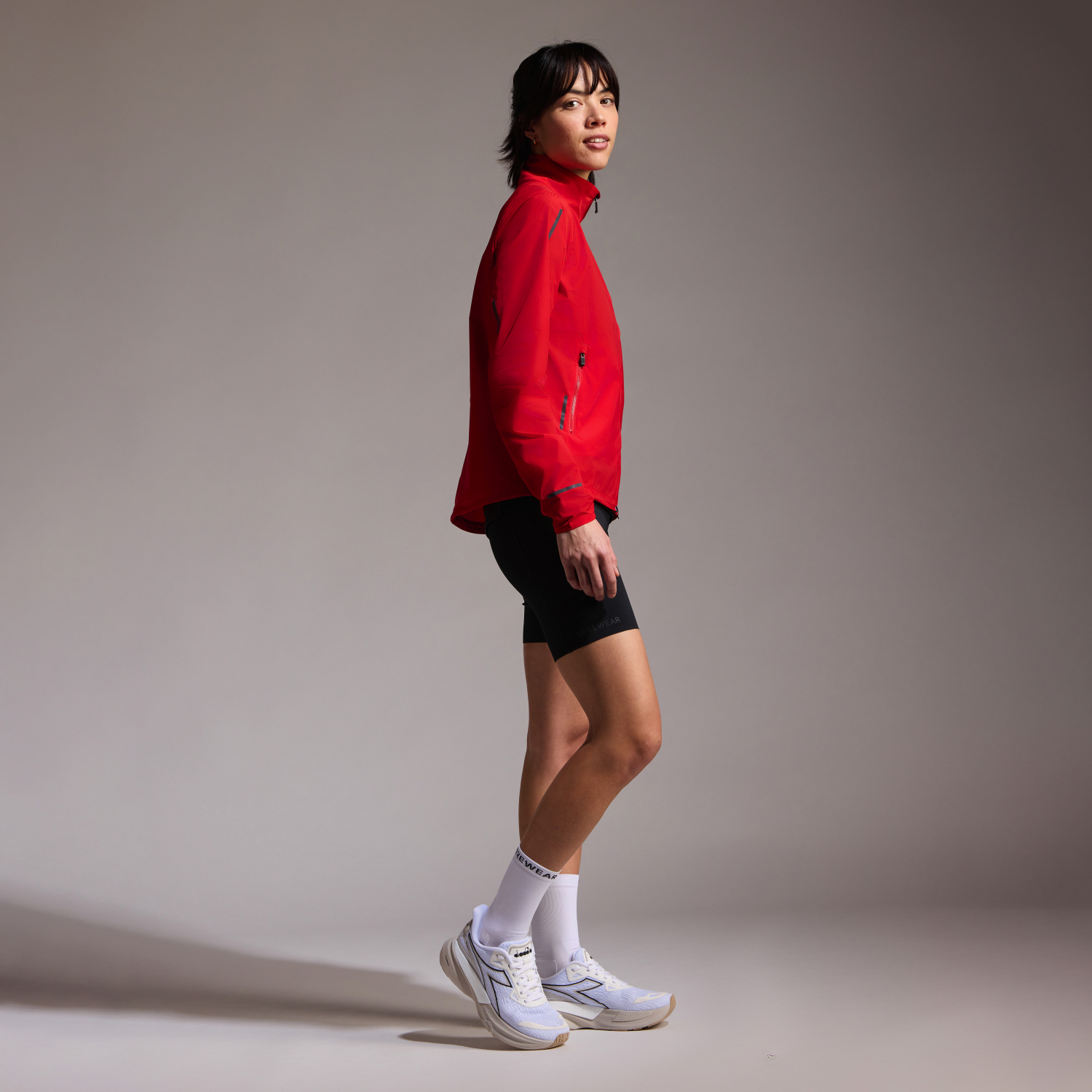 DC00--Lab Red
