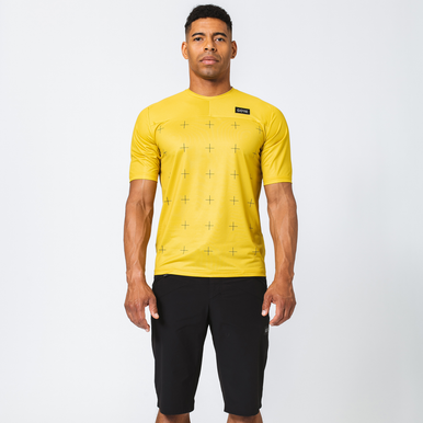 Regular Fit left