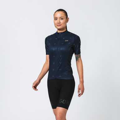 Form Fit left