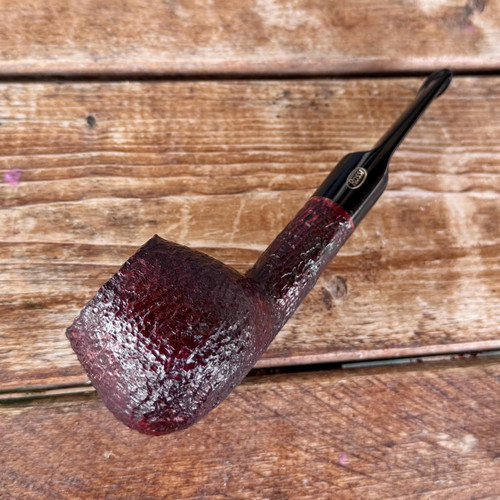 Rossi (Savinelli) Sitting  Sandblasted (8344)Italy 6mm Filter Briar Estate Pipe