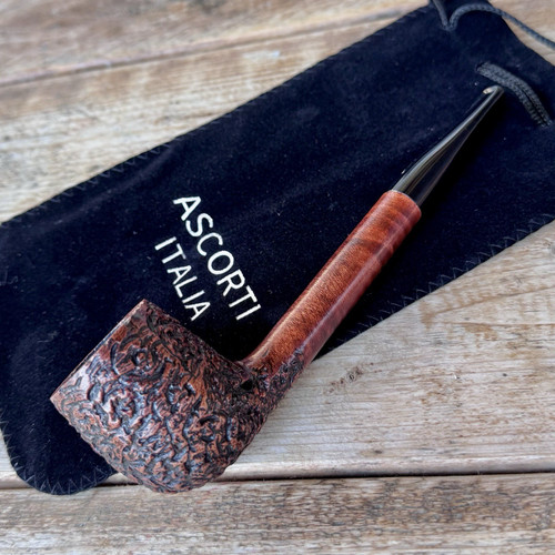 Ascorti Italia Undici Carved Briar Tobacco Pipe Canadian Italy Acrylic Stem New