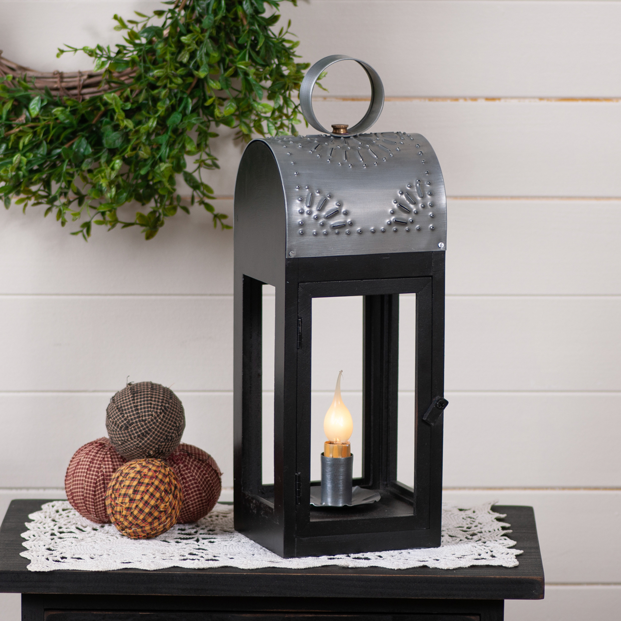Wooden Lakeview Lantern - Irvin's Tinware