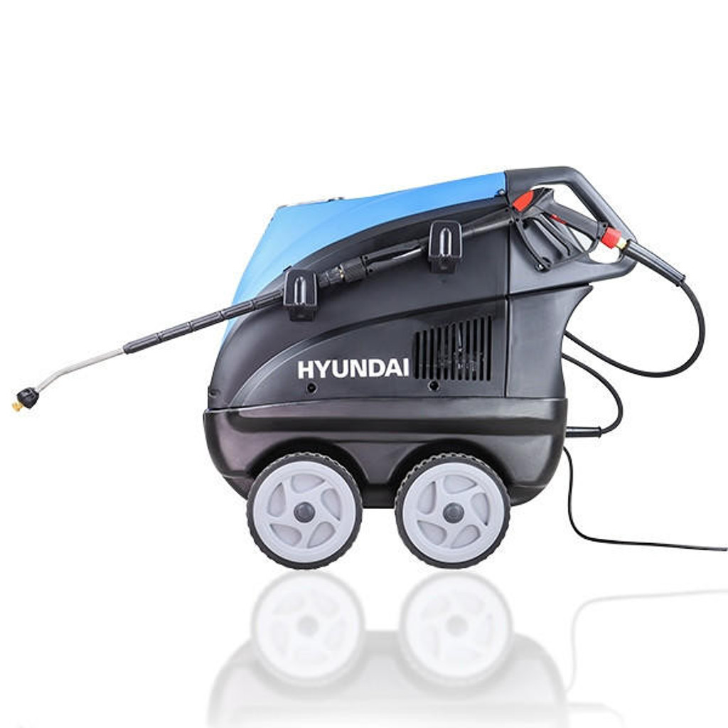 Hyundai 2600psi Hot Pressure Washer, 140 °C, 6.3kW | HY210HPW-3: REFURBISHED