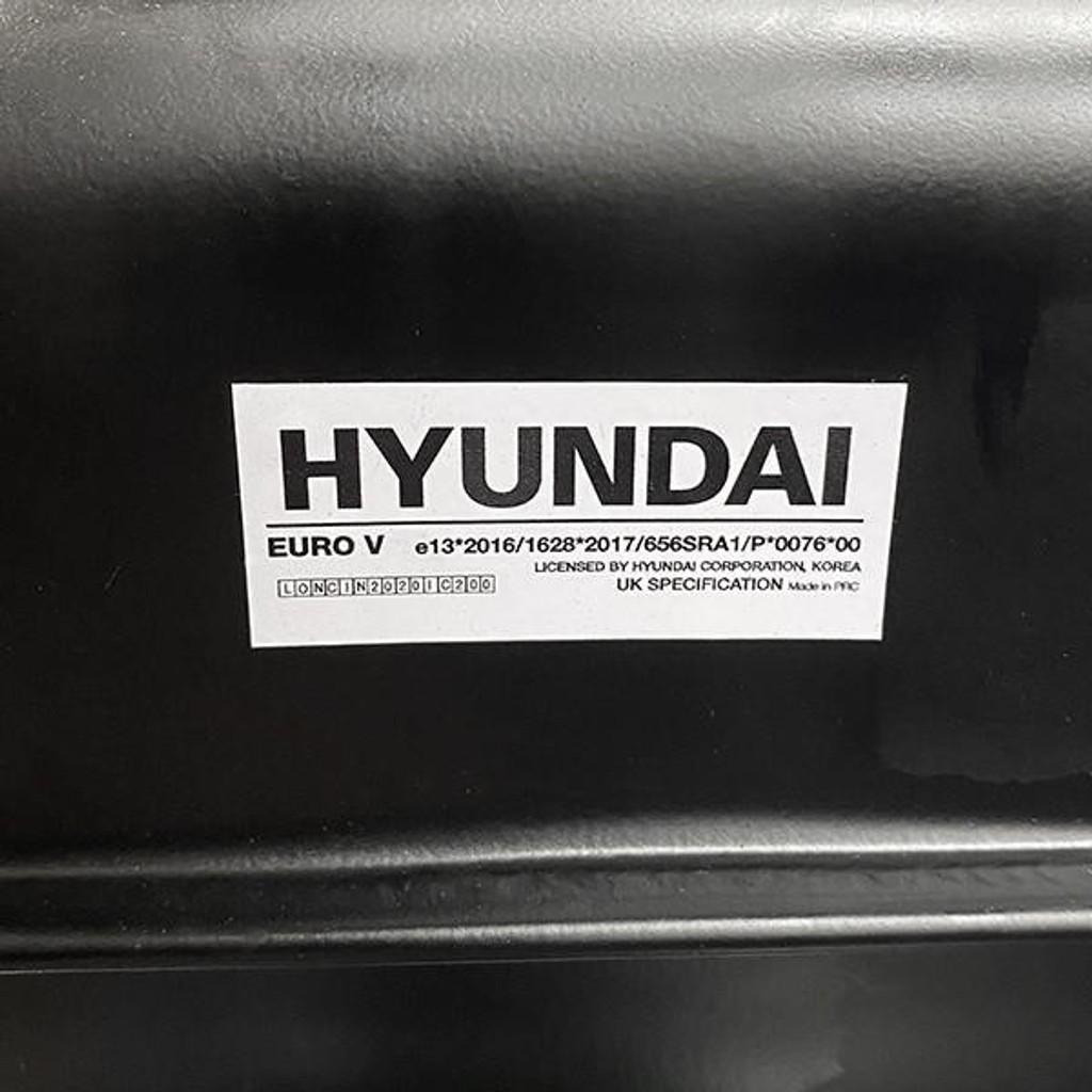 Hyundai 196cc Petrol 300kg Payload Tracked Mini Dumper / Power Barrow / Transporter | HYTD300: REFURBISHED