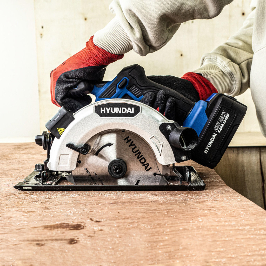 Hyundai 20V MAX Li-Ion Cordless 4Ah Circular Saw | HY2183