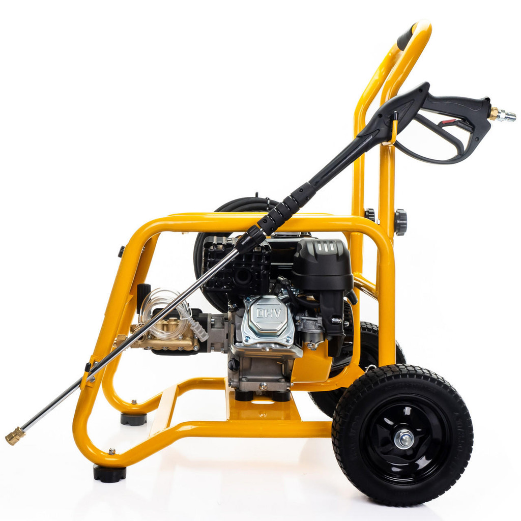 jcb tools JCB Petrol Pressure Washer 3100psi / 213bar, 7.5hp JCB engine, Triplex AR pump, 10.7L/min flow rate | JCB-PW7532P