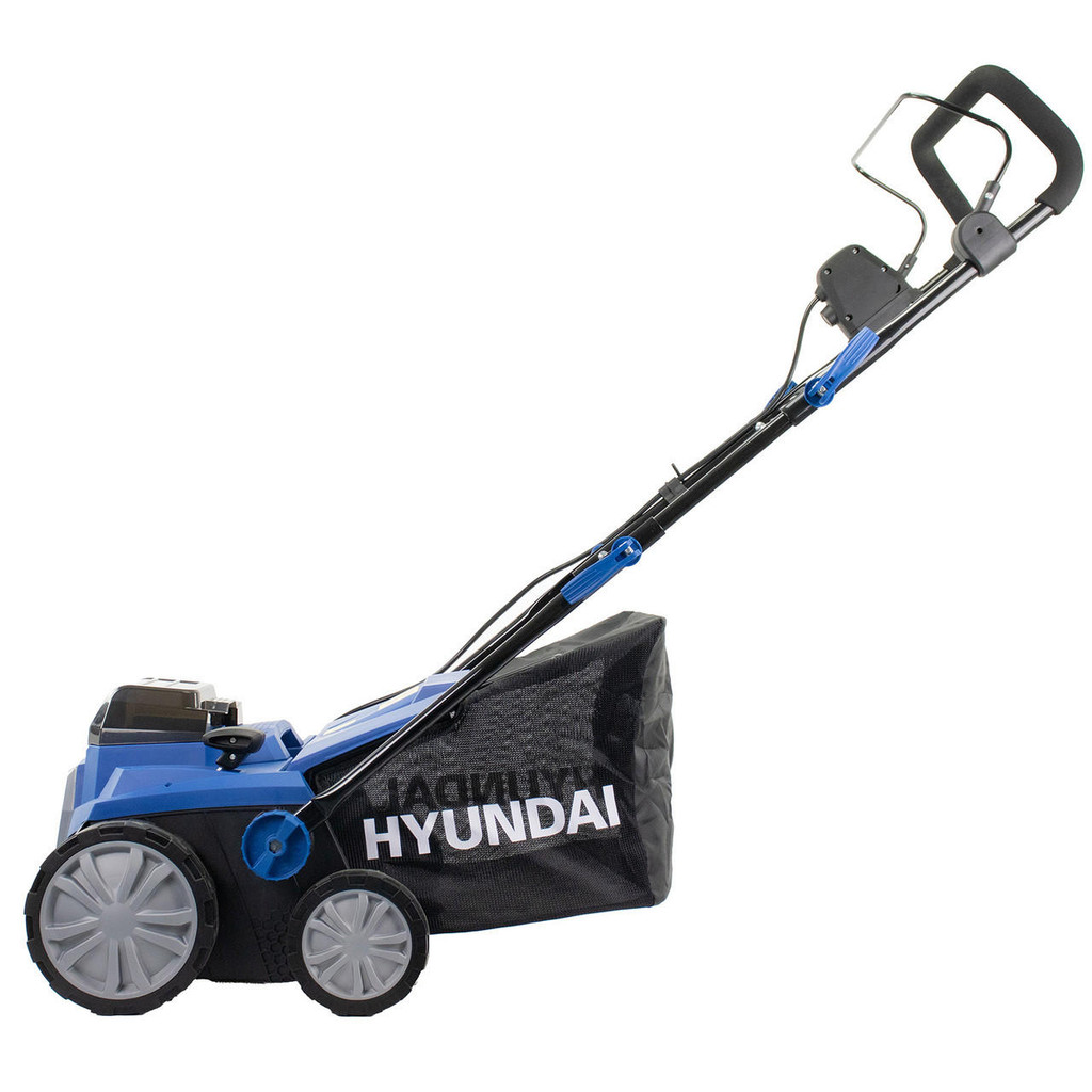 Hyundai 2 x 20V (40V) Cordless Lawn Scarifier, Aerator & Dethatcher Rake 380mm 4Ah Li-Ion Batteries Brushless  | HY2196