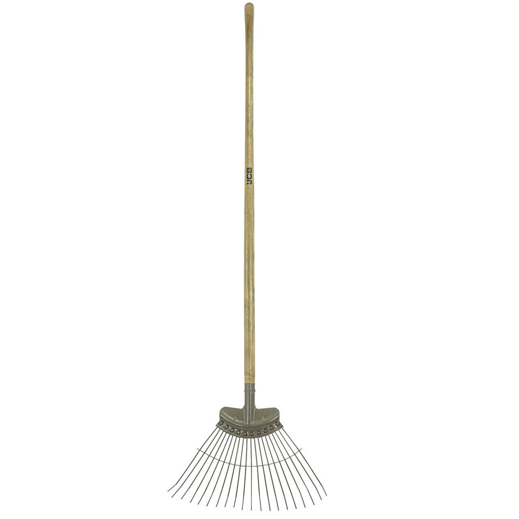 Efficient Gardening: The 20 Teeth Tines carbon steel blade efficiently tackles debris, ensuring a well-groomed lawn.