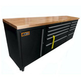 A central locking system with two keys secures all drawers simultaneously, safeguarding valuable tools and equipment.