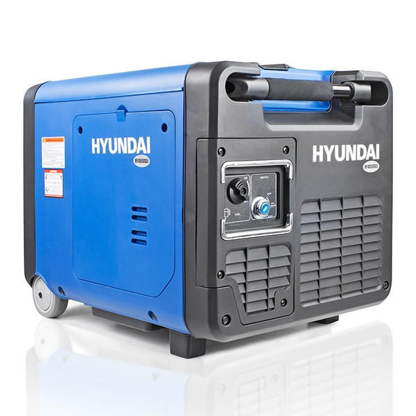 Hyundai 4000W / 4.0kW Portable Petrol Inverter Generator, Remote Keyfob & Electric Start, Wheel Kit & Closed Case Design | HY4500SEI-77090 