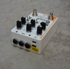 RED PANDA RASTER 2 DIGITAL DELAY / PITCH SHIFT PEDAL + FREE PATCH CABLE