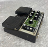 Boss RE-20 Space Echo pedal with box