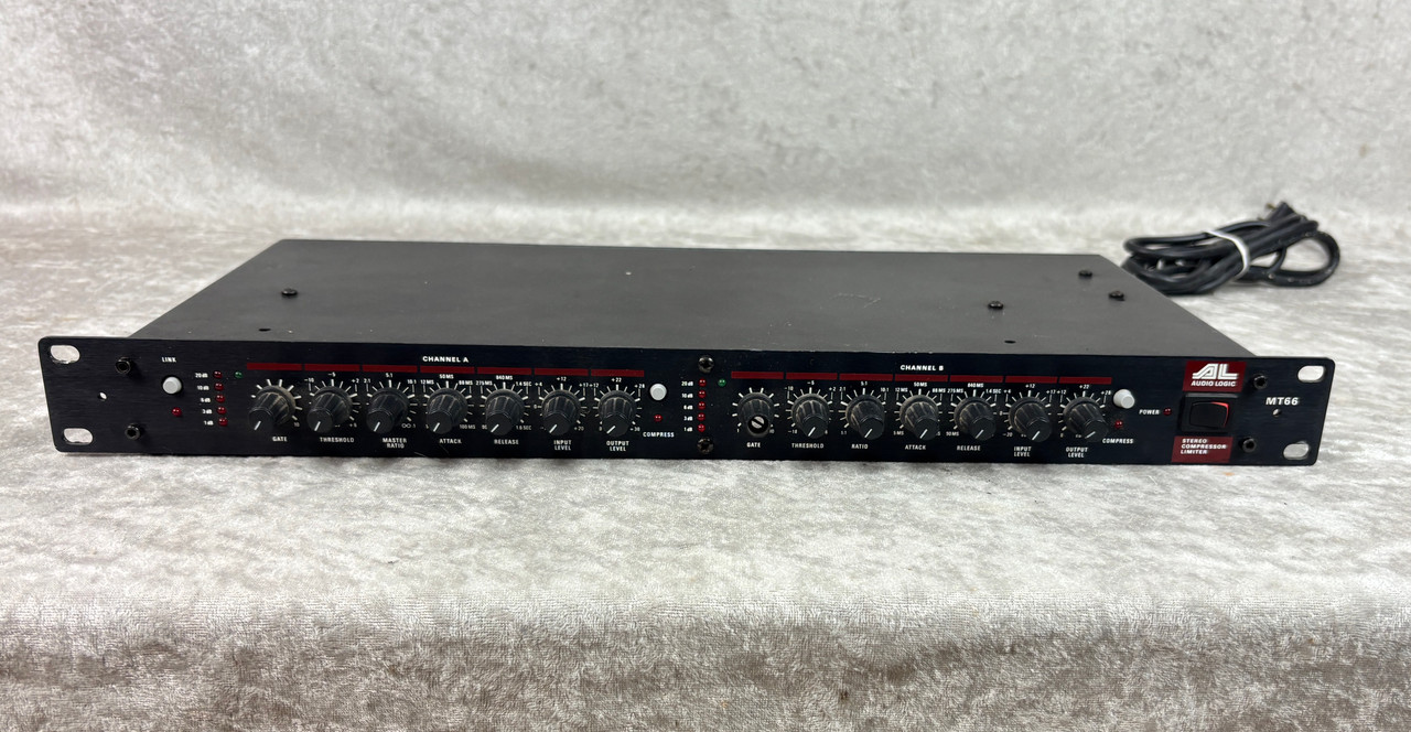 Studio Logic MT66 Stereo Compressor Limiter rack unit - Capitol