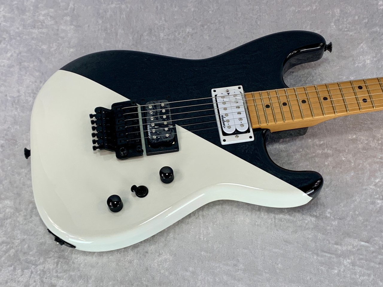 エンサイクロペディア・オブ・ジャズギター 2026年最新】THE ENCYCLOPEDIA OF JAZZ GUITARの人気アイテム - メルカリ