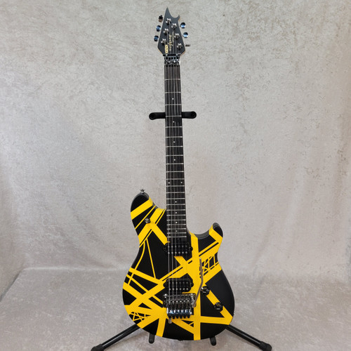 IN-STOCK! EVH Wolfgang Special Striped guitar in Black / Yellow Satin IN-STOCK! EVH Wolfgang Special Striped guitar in Black / Yellow Satin