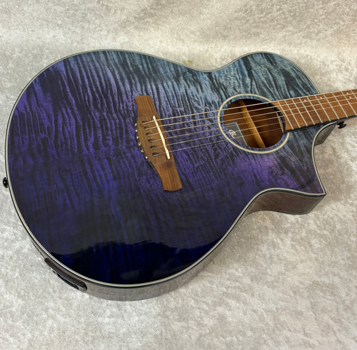 Ibanez AEWC32FM-PSF acoustic guitar in Purple Sunset Fade w/ bag