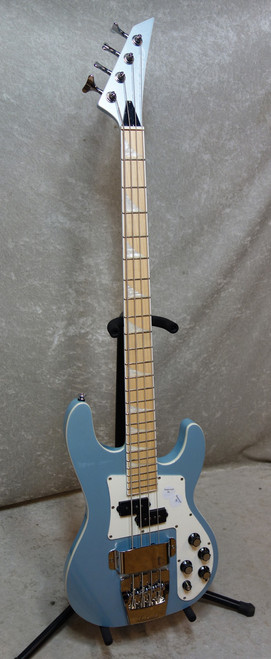Jackson X Series Concert Bass CBXNT MDX IV Ice Metallic Blue mint Jackson X Series Concert Bass CBXNT MDX IV Ice Metallic Blue mint