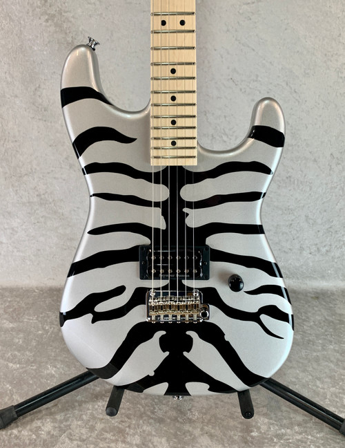 IN-STOCK CHARVEL LIMITED EDITION SUPER-STOCK SAN DIMAS / SILVER BENGAL IN-STOCK CHARVEL LIMITED EDITION SUPER-STOCK SAN DIMAS / SILVER BENGAL