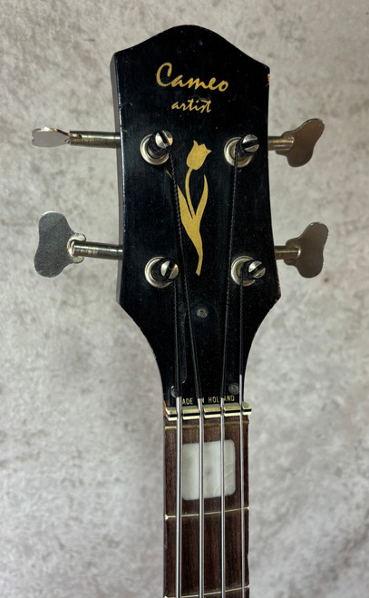 Vintage 1960's Cameo Artist bass guitar with case