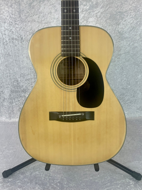 VINTAGE 80s ALVAREZ REGENT 5205 ACOUSTIC GUITAR IN  NATURAL FINISH