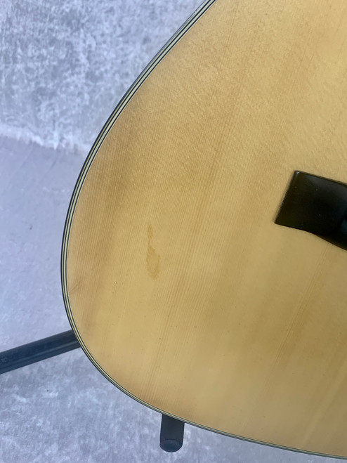 VINTAGE 80s ALVAREZ REGENT 5205 ACOUSTIC GUITAR IN  NATURAL FINISH