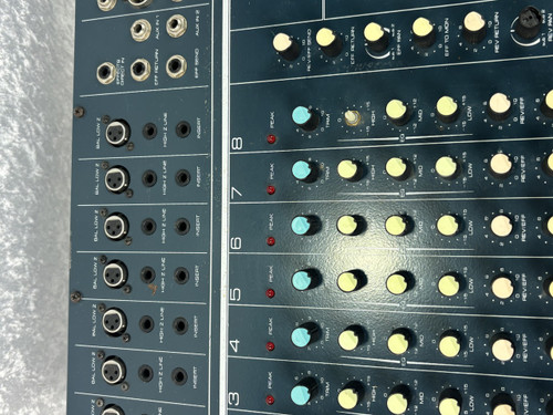 Audio Centron AC-108 AC-108P powered mixer