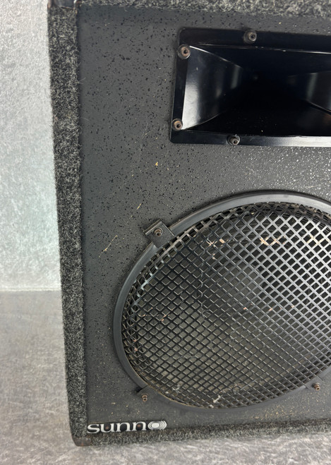 Sunn 1215 PA speaker