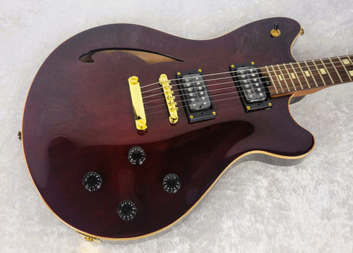 2025 EVH SA-126 STANDARD WOLFGANG SIGNATURE SEMI SOLID / WINE RED