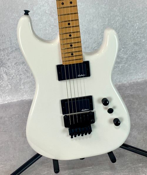 SPECIAL-ORDER 2025 JACKSON PRO ORIGINS 1985 SERIES SD1 HH FR  SAN DIMAS GUITAR / SNOW WHITE