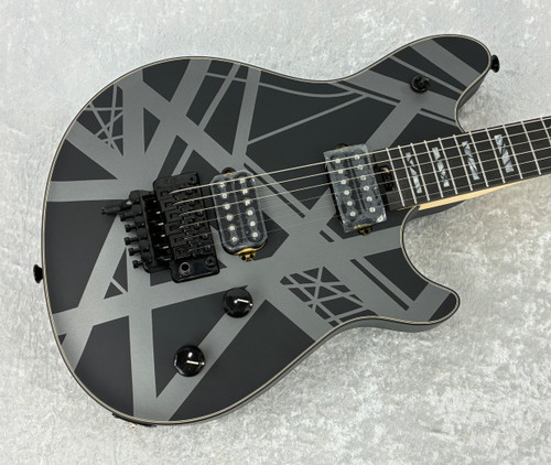 IN-STOCK! USA EVH CUSTOM SHOP / SPECIAL EDITION WOLFGANG \ STEALTH STRIPES