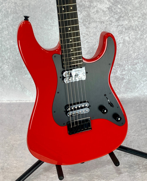 IN-STOCK! 2025 CHARVEL PRO-MOD PLUS SO-CAL HT STYLE 1 |  FERRARI RED
