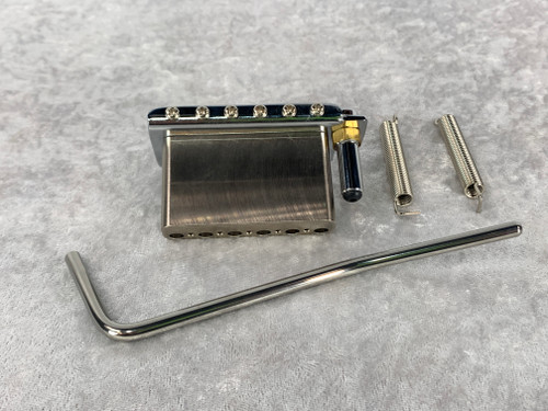 CHARVEL / GOTOH CUSTOM 510 TOP MOUNT GUITAR TREMOLO IN CHROME