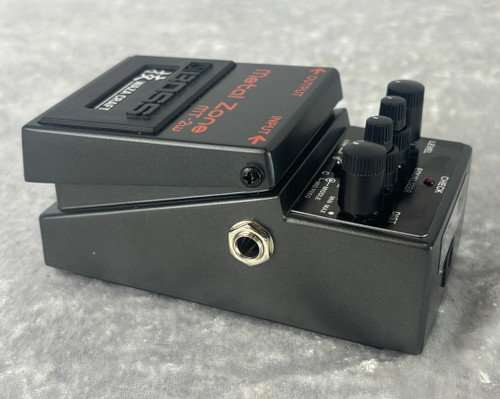 Boss MT-2W Waza Craft Metal Zone pedal