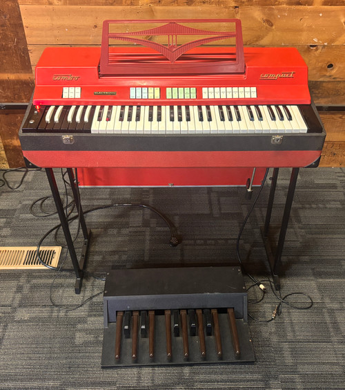 Vintage Farfisa Combo Compact 61-Key Organ CC / 23 Compact