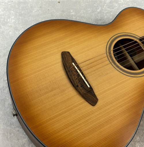 Breedlove Signature Concertina Copper E acoustic electric w/ bag