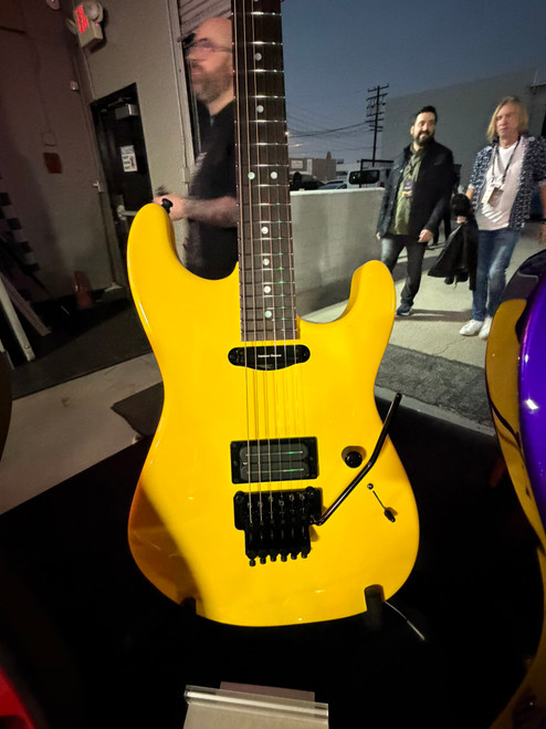 2026 USA CHARVEL  CUSTOM SHOP / SPECIAL EDITION SAN DIMAS \ GRAFFITI YELLOW