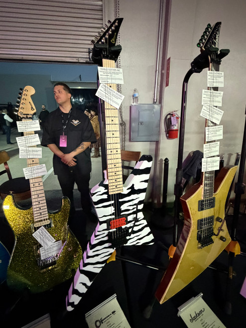 2026 USA CHARVEL  CUSTOM SHOP / SPECIAL EDITION STAR \ WHITE BENGAL