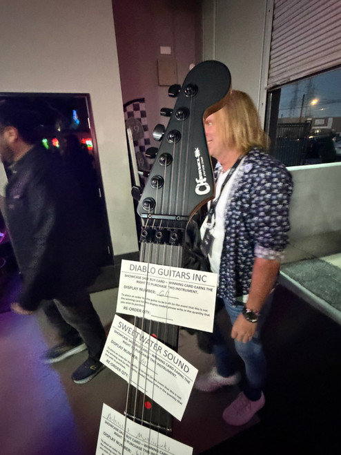 2026 USA CHARVEL  CUSTOM SHOP / SPECIAL EDITION SO-CAL \ SATIN BLACK & RED